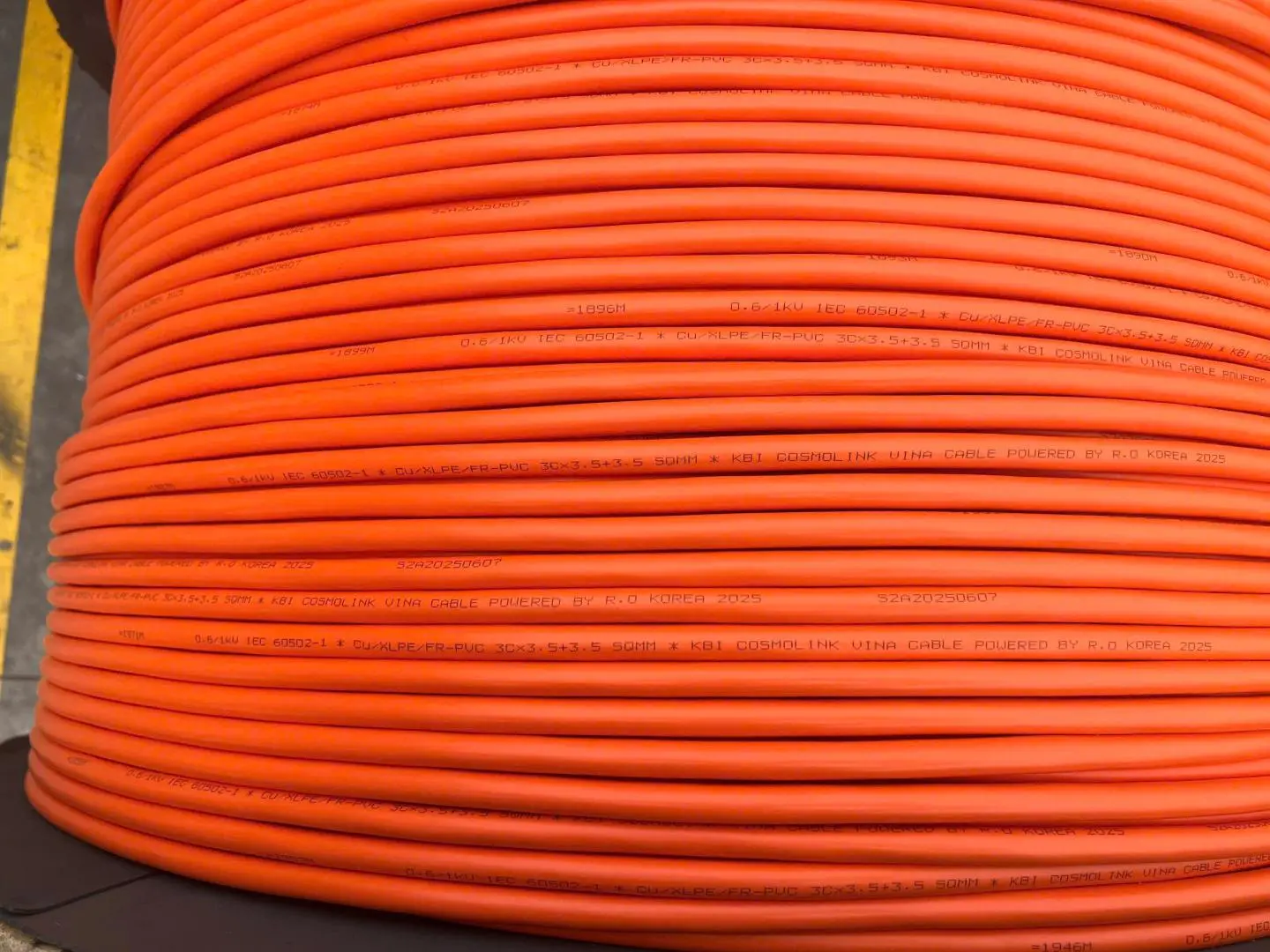 Cáp chống cháy KBI Cosmolink CVV/FR 2x1.5mm² chính hãng